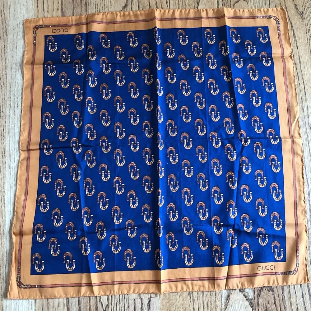 Gucci Rare Vintage Printed Silk Scarf - Picture 5 of 5